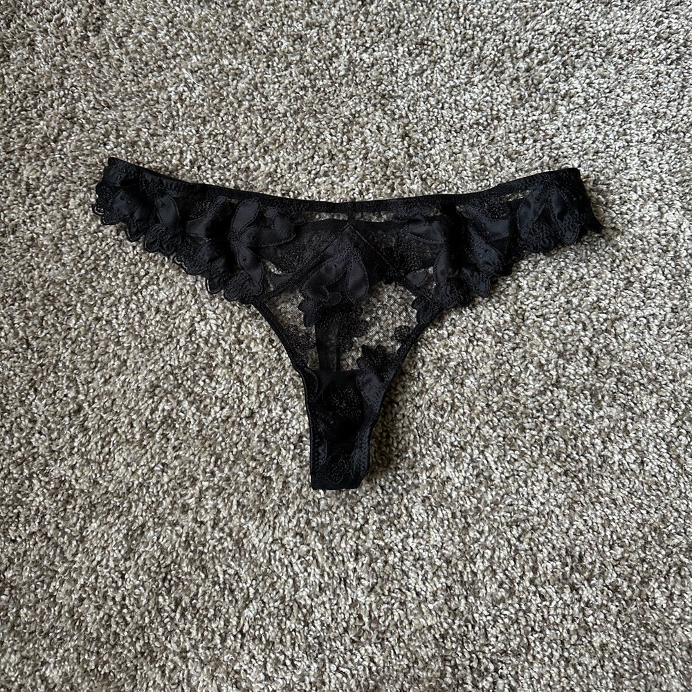 Very Sexy Floral Embroidered Thong Panty